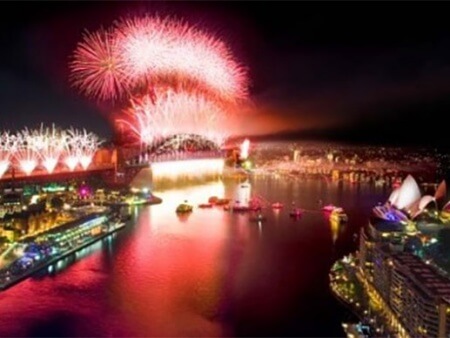 NYE Fireworks on Harbor Bridge
